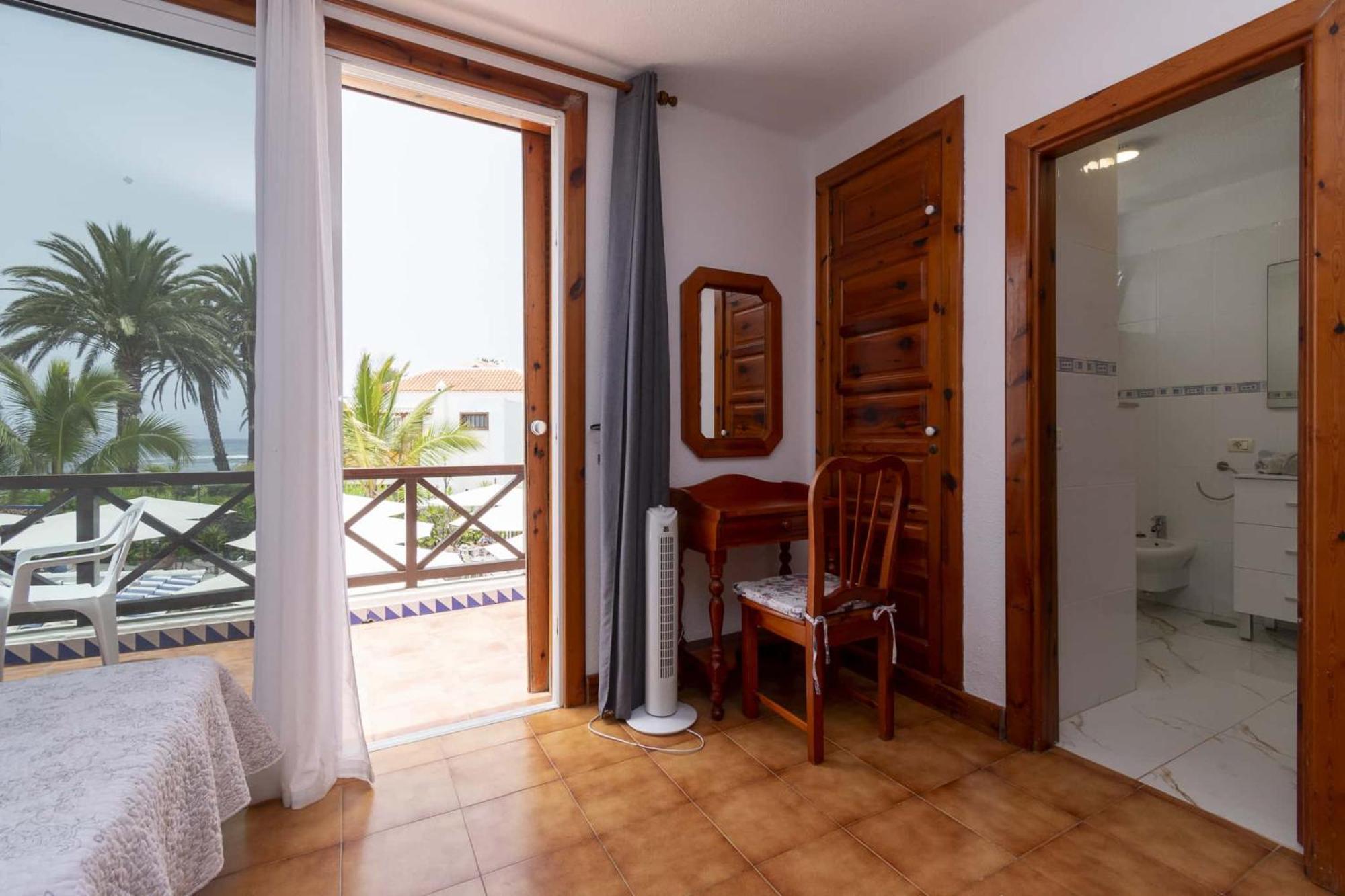 Parque Santiago III 235 - Four Bed Villa Playa de las Americas  Exterior photo